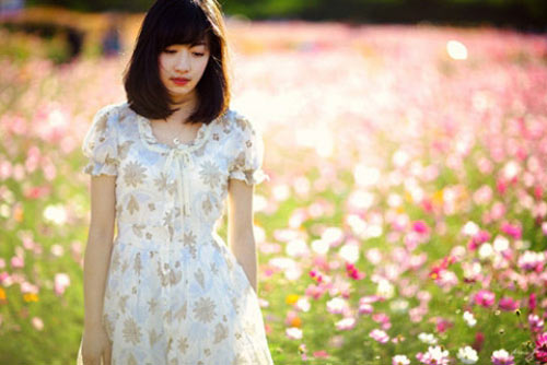 Đang yêu tôi anh chụp ảnh cưới với cô khác - 1