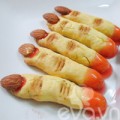 Bếp Eva - Bánh quy ngón tay "rùng  rợn" cho Halloween