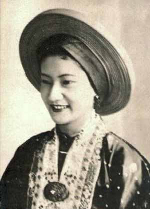 Hà Tăng và Hoàng hậu cuối cùng - 1