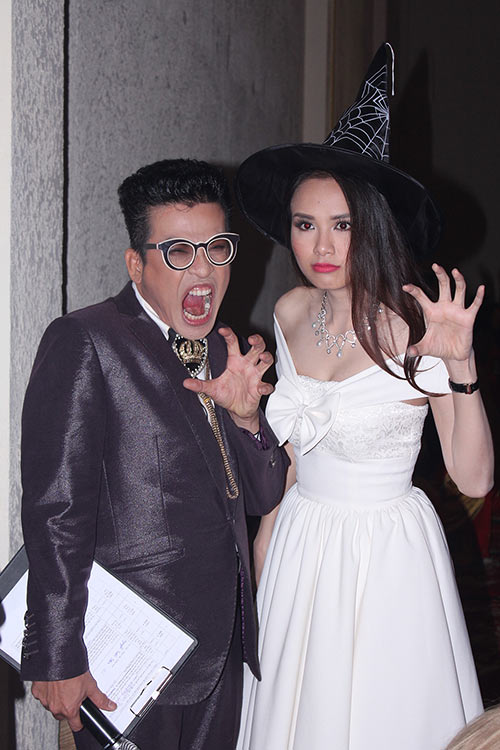 quot;Phù thủyquot; Diễm Hương đeo ngọc trai 2 tỷ - 13