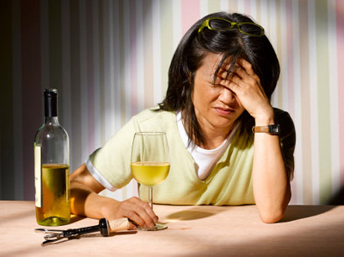 Stress ở tuổi trung niên gây mất trí nhớ tuổi già - 1