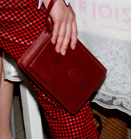 Nathan Lee xách túi 60 triệu gặp gỡ fan - 6