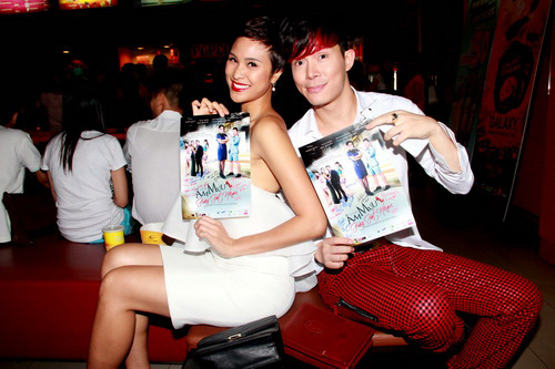 Nathan Lee xách túi 60 triệu gặp gỡ fan - 15