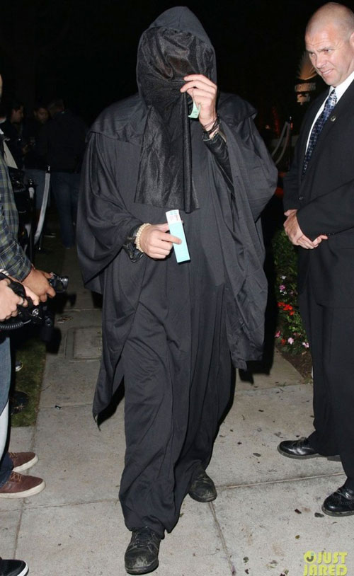 Rùng rợn tiệc Halloween ma mị của sao - 2