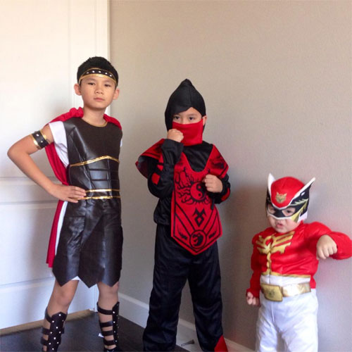Con trai Bằng Kiều ngộ nghĩnh đón Halloween - 1