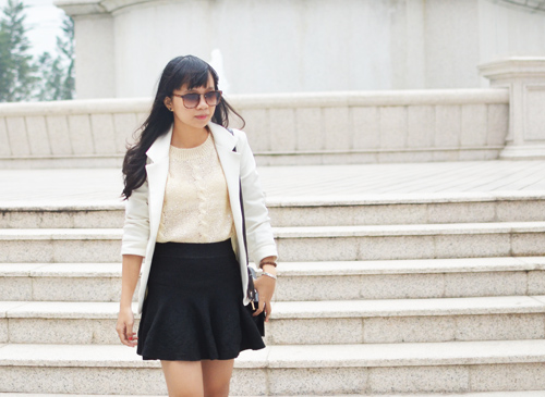 Những mốt blazer #039;được chuộng#039; ngày cuối Thu - 3