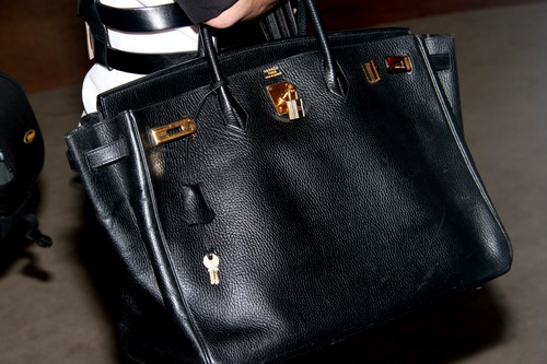 Đỗ Mạnh Cường phủ đồ hiệu gần 400 triệu đồng - 3