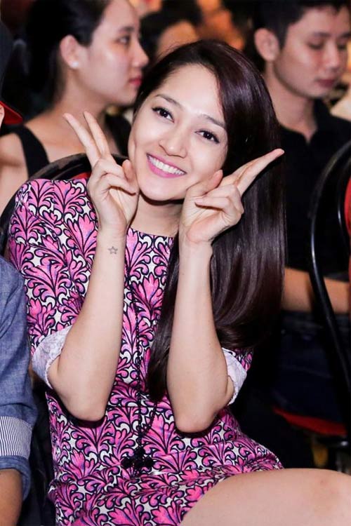 MC Phan Anh khoe con gái biết đi xe đạp - 8