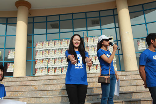 Hoàng Anh xinh tươi nhảy cùng Running man - 8