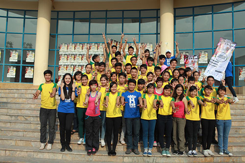 Hoàng Anh xinh tươi nhảy cùng Running man - 9