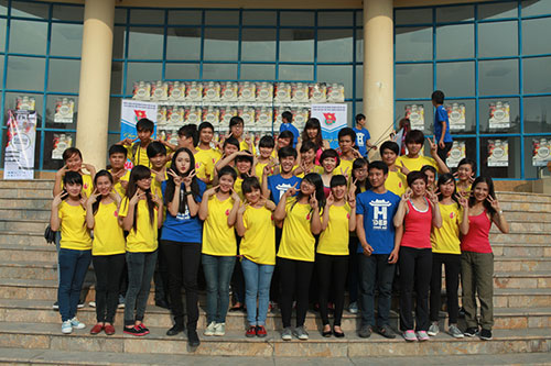 Hoàng Anh xinh tươi nhảy cùng Running man - 10