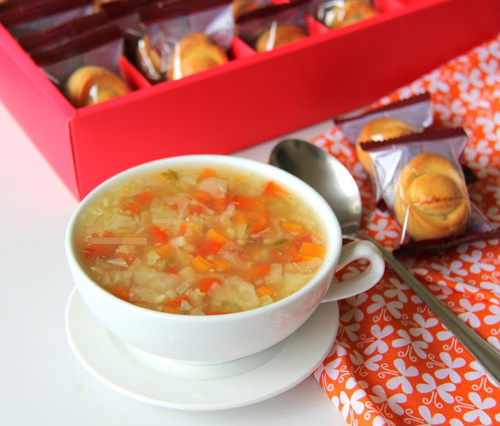 Súp rau củ nóng hổi cho cả nhà - 11