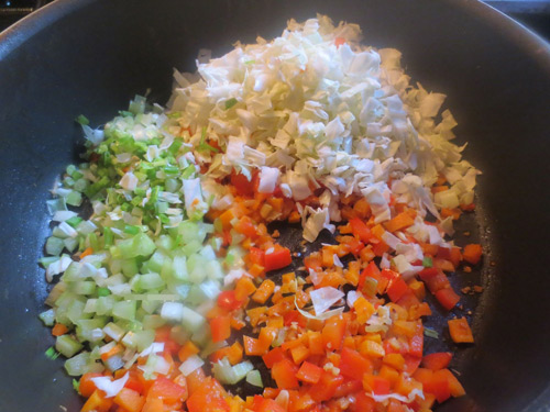 Súp rau củ nóng hổi cho cả nhà - 6