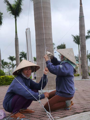 Dân miền Trung bắt đầu chạy siêu bão HaiYan - 15