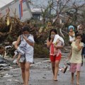 Tin tức - Sau siêu bão, động đất lại tấn công Philippines