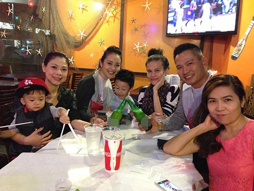 Vợ chồng Jennifer Phạm hội ngộ Thanh Thảo - 2