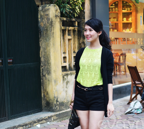 Duyên dáng trên phố cuối Thu cùng cardigan - 2
