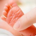 Tin tức - Bé sơ sinh sống dậy sau 10 giờ trong nhà xác