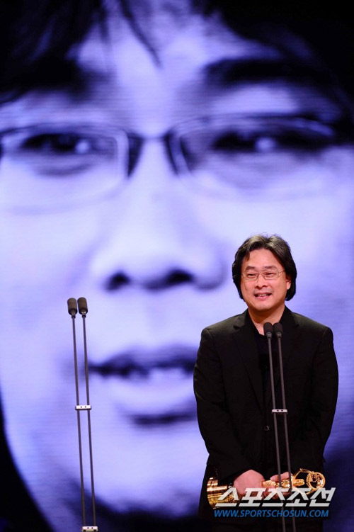 quot;Nàng Dong Yiquot; Han Hyo Joo giành giải Rồng Xanh - 5