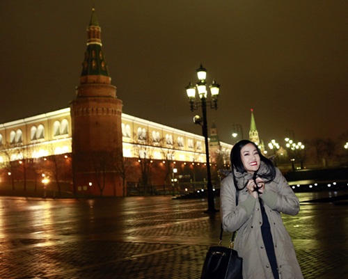 Maya tươi tắn và rạng rỡ dù thời tiết 0 độ C - 2