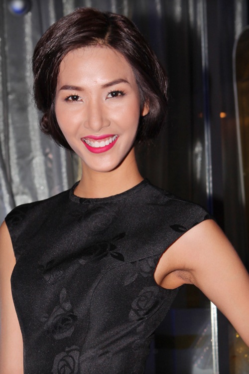 Trương Thị May vẫn đắt show dù quot;trắng tayquot; HHHV 2013 - 11