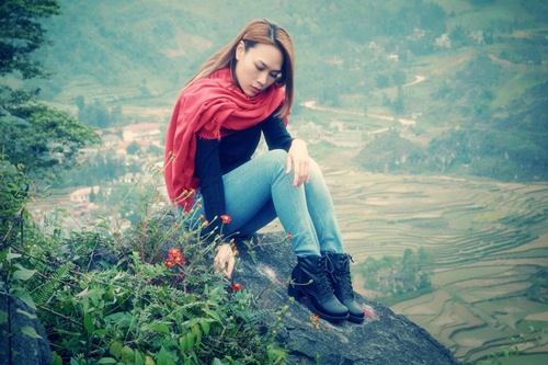 Mỹ Tâm cô đơn giữa núi rừng Bắc Bộ - 8