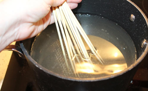 Cách làm kẹo đường cực hay cho bé - 3