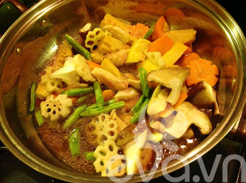 Cuối tuần làm gà hầm củ sen kiểu Nhật - 6