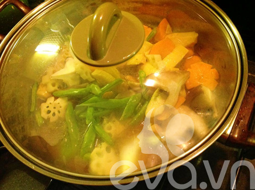 Cuối tuần làm gà hầm củ sen kiểu Nhật - 7