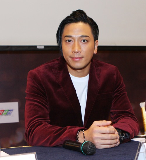 Ngô Trác Hy thân thiện gặp gỡ truyền thông VN - 1