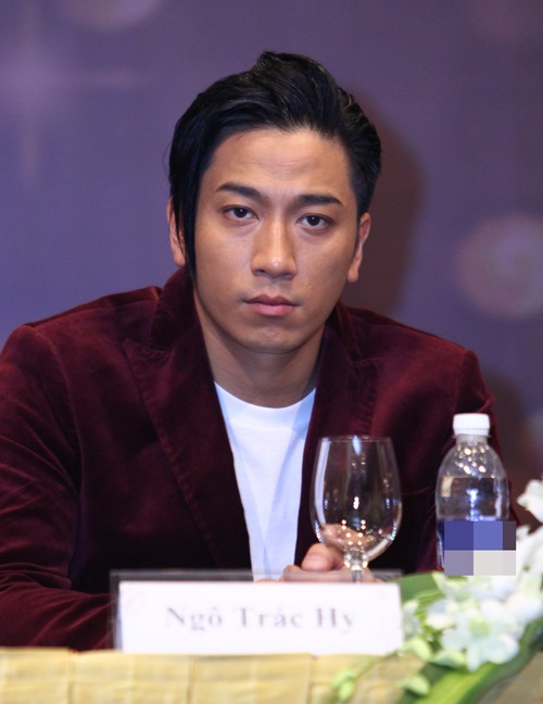 Ngô Trác Hy thân thiện gặp gỡ truyền thông VN - 8