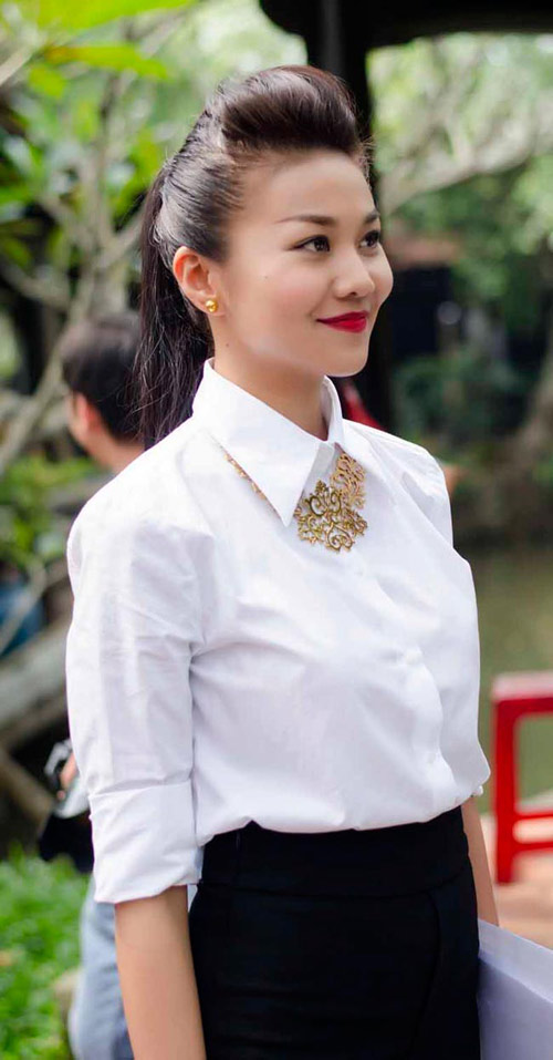 quot;Lụcquot; bst sơ mi trắng chất, đẹp của Thanh Hằng - 3