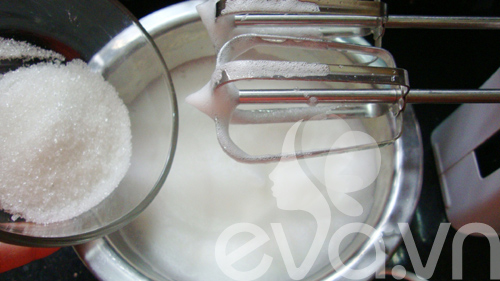 Thơm mềm bánh ga-to mật ong kiểu Nhật - 3