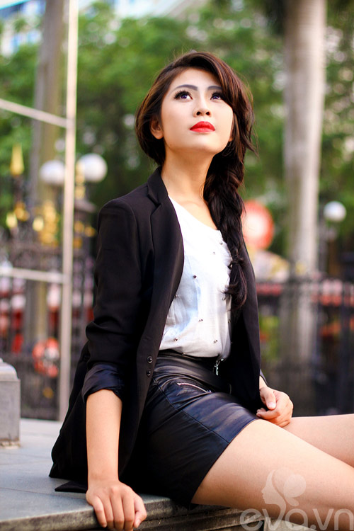 Eva đẹp: Gặp cô nàng 16 tuổi sở hữu chiều cao khủng - 2