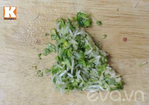 Tối nay con ăn: Cháo thịt bò rau mầm - 3