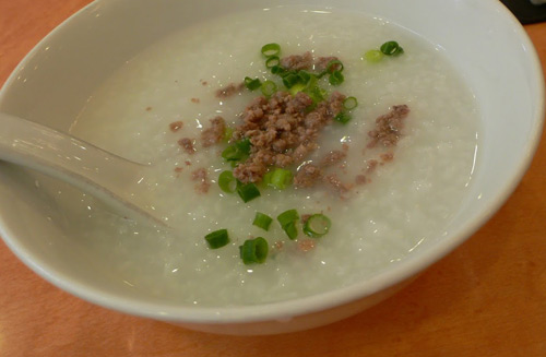 Tối nay con ăn: Cháo thịt bò rau mầm - 6