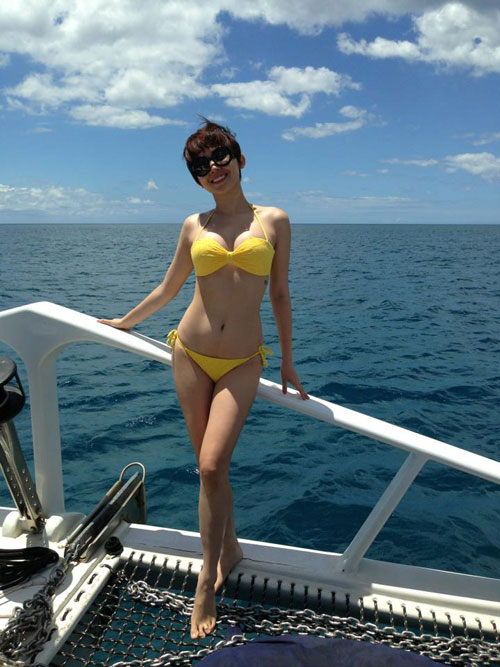 Quá trình quot;thăng hạngquot; bikini của Tóc Tiên - 9