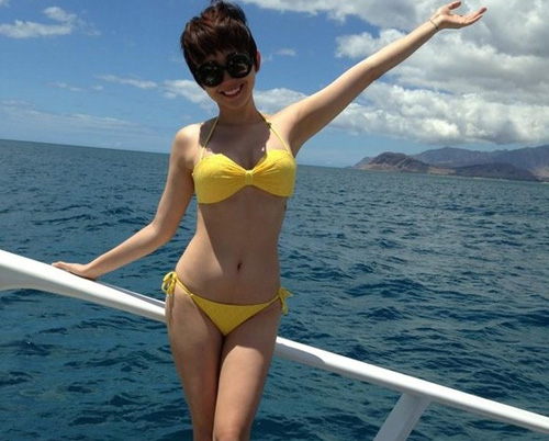 Quá trình quot;thăng hạngquot; bikini của Tóc Tiên - 10