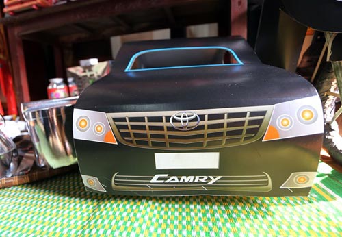 Vụ Cát Tường: Đưa di ảnh chị Huyền lên chùa Kim Liên - 3