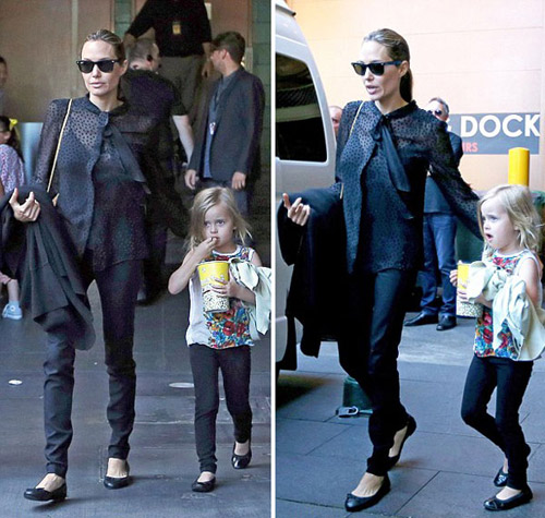 Pax Thiên cùng mẹ và các em đi xem nhạc kịch - 5