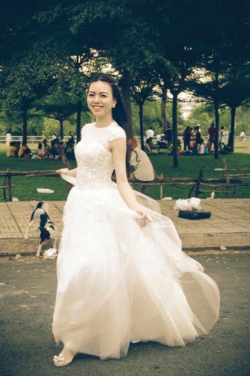 Vũ Hoàng Điệp xinh như công chúa khi mặc váy cưới - 2