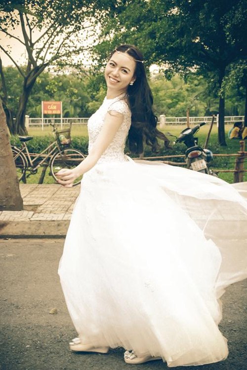 Vũ Hoàng Điệp xinh như công chúa khi mặc váy cưới - 3