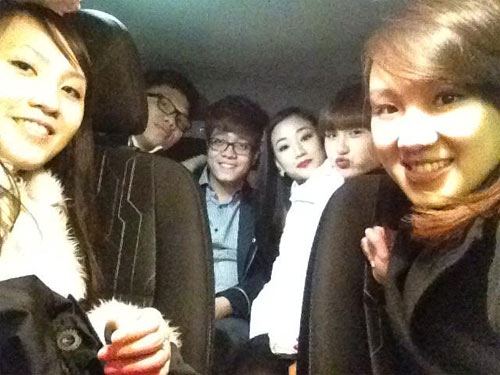 Phương Mai lại khoe vòng 1 sau sự cố lộ ngực - 10