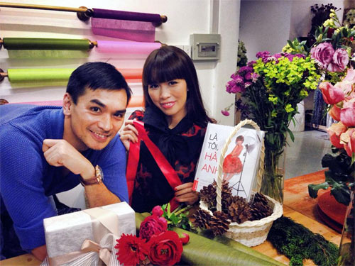 Phương Mai lại khoe vòng 1 sau sự cố lộ ngực - 9