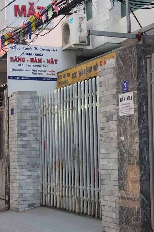 Lộ diện phòng khám răng làm thủng ruột bé 3 tuổi - 1