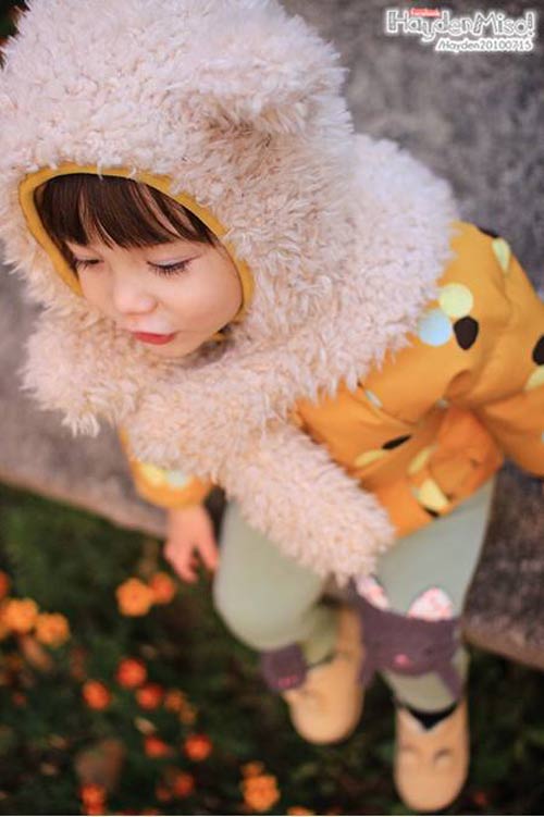 quot;Ngây ngấtquot; bé 3 tuổi xinh như tranh vẽ - 6