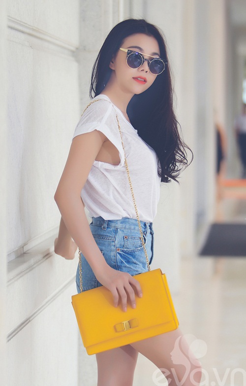 Trà Ngọc Hằng quot;lột xácquot; với thời trang đường phố - 6