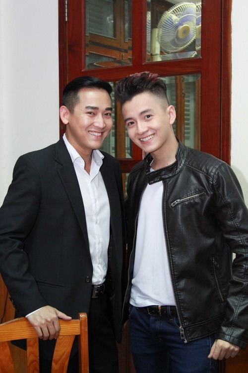 Hoàng Thùy Linh quot;nhắng nhítquot; bên Ngô Kiến Huy - 13