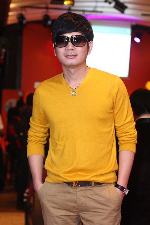 Phi Thanh Vân tỏa sáng quot;đánh bậtquot; Bà Tưng - 11