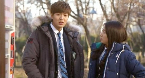 Kim Tan ghen khi Eun Sang khen ngợi Young Do - 2